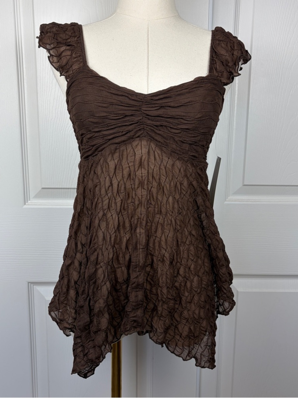 Frankee and skylarr Brown Textured Ruffle Strap Women's Top